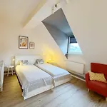 Big Flat With Fresh Renovation, Free Parking, Sonyps, Netflix Apartment Duisburg
