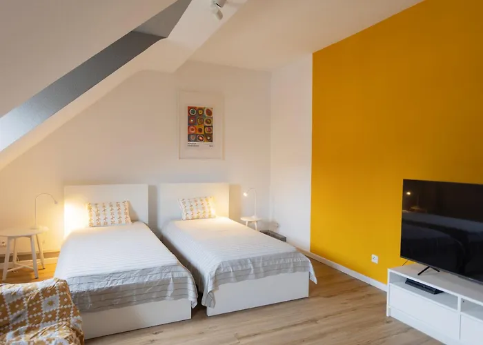 Διαμέρισμα Big Flat With Fresh Renovation, Free Parking, Sonyps, Netflix *